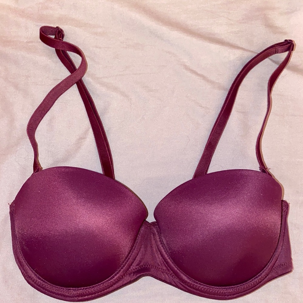 VS Pink Wear Everywhere Push Up Multi-Way 32A